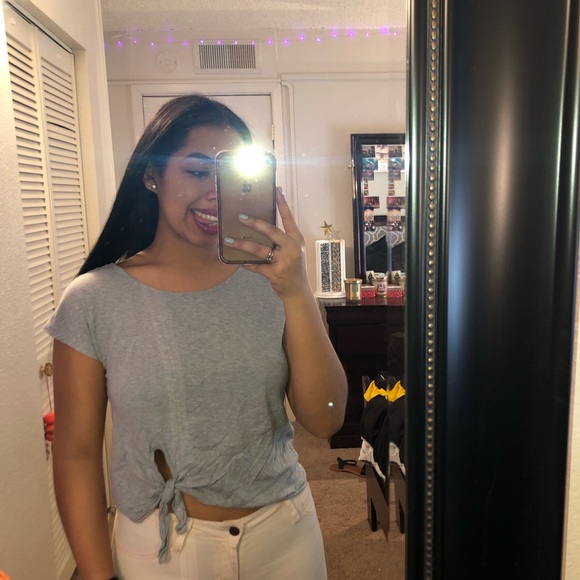 Gray Shirt - Picture 2 of 5